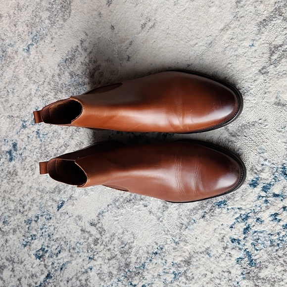 Kenneth Cole Men's Size 10.5 Brown Tully Chelsea Boot - Picture 2 of 8